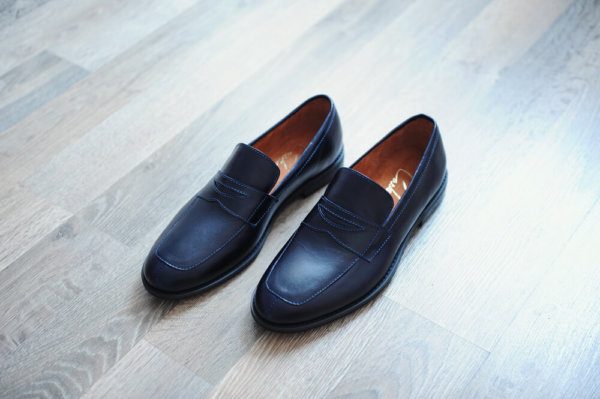 loafer-Blue-leather-2-600x399