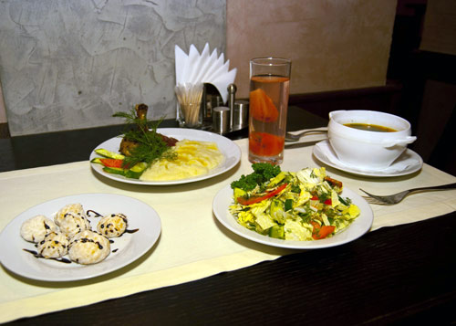Новости Днепра про Ресторан «Пальмира» - это уютное местечко для бизнес-ланча.