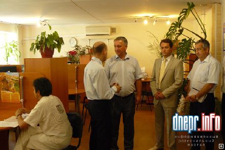 Новости Днепра про Городские власти проверили работу Единого разрешительного центра