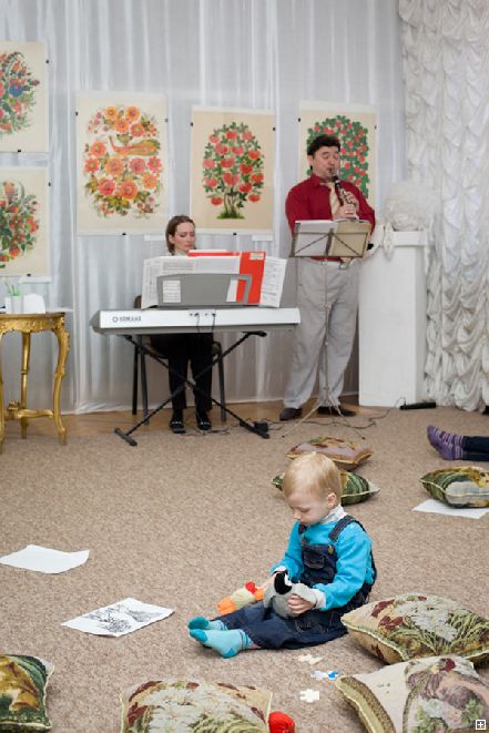 Новости Днепра про В Днепропетровске для детей играют классику (ФОТО)