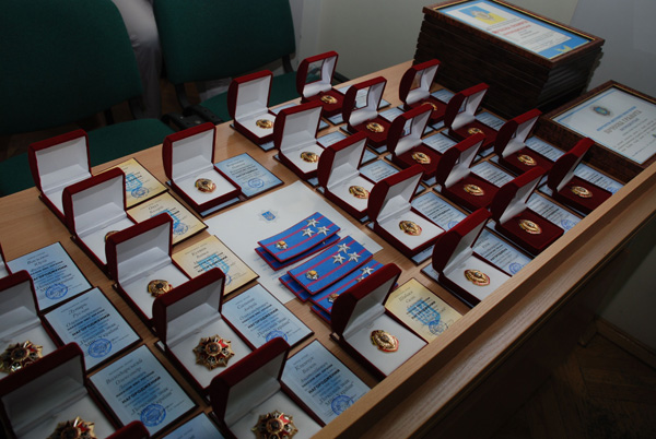 Новости Днепра про Милиция празднует День конституции Украины (ФОТО)