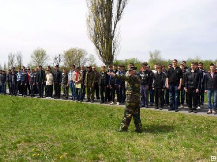 Новости Днепра про Более 15 тысяч юношей Днепропетровщины отстрелялись из АК-74 (ФОТО)