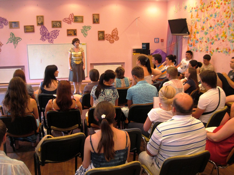 Новости Днепра про Майские семинары и тренинги  для беременных женщин и членов их семей