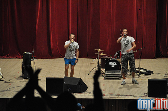 Новости Днепра про Днепропетровцы проводят концерты ради помощи бойцам АТО (ФОТО)