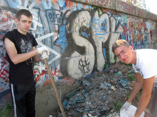 Новости Днепра про Квартал искусств призывает всех помочь в уборке набережной (ФОТО)