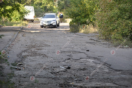 Новости Днепра про ТОП-10 самых убитых дорог Днепропетровска – вторая часть (ФОТО)