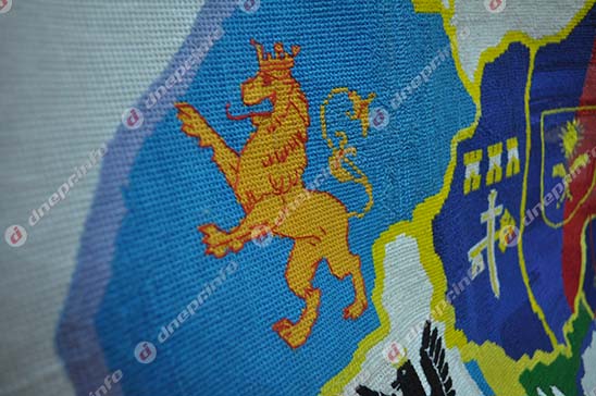 Новости Днепра про Днепропетровцы вышивают карту Украины (ФОТО)