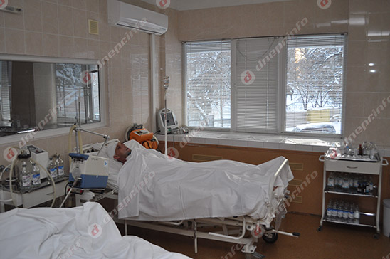 Новости Днепра про Больнице Мечникова подарили современный дыхательный аппарат (ФОТО)