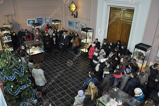 Новости Днепра про В Днепропетровске открылась уникальная новогодняя выставка (ФОТО)