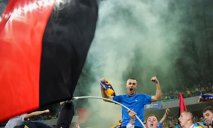 Федерацию футбола Украины оштрафовали за красно-черный флаг на матче сборной