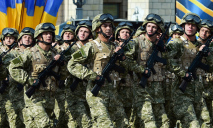 Украинских солдат пытались одеть в бракованную форму