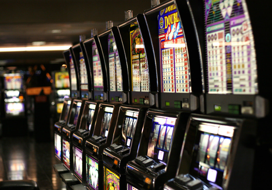 Куда обратиться игровые автоматы казино рулетка играть онлайн бесплатно без регистрации