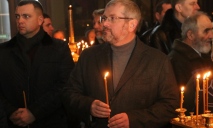 Вилкул привез в Днепр мощную чудотворную святыню — самую большую в Украине частицу Животворящего Креста Господнего