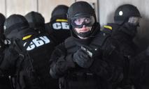 СБУ депортировала жителя Закавказья из-за криминальной группировки в Днепре
