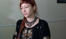 Избитая вдова АТОшника заявляет о попытке подкупа