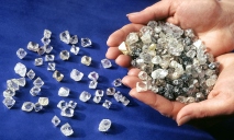 Странная фирма хочет добиться спецразрешения на добычу алмазов в Днепропетровской области