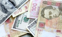За полгода украинская валюта укрепилась на 4%