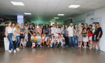 Дети переселенцев и АТОшников вернулись после годичного обучения в Литве – Валентин Резниченко