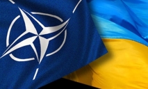 Меньше половины днепрян хотят в НАТО