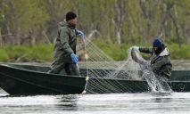 В области двое рыбаков «набраконьерничали»   на 61,5 тысяч гривен