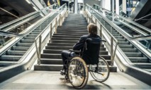 В Украине предлагают наказывать тех, кто не подумал об инвалидах