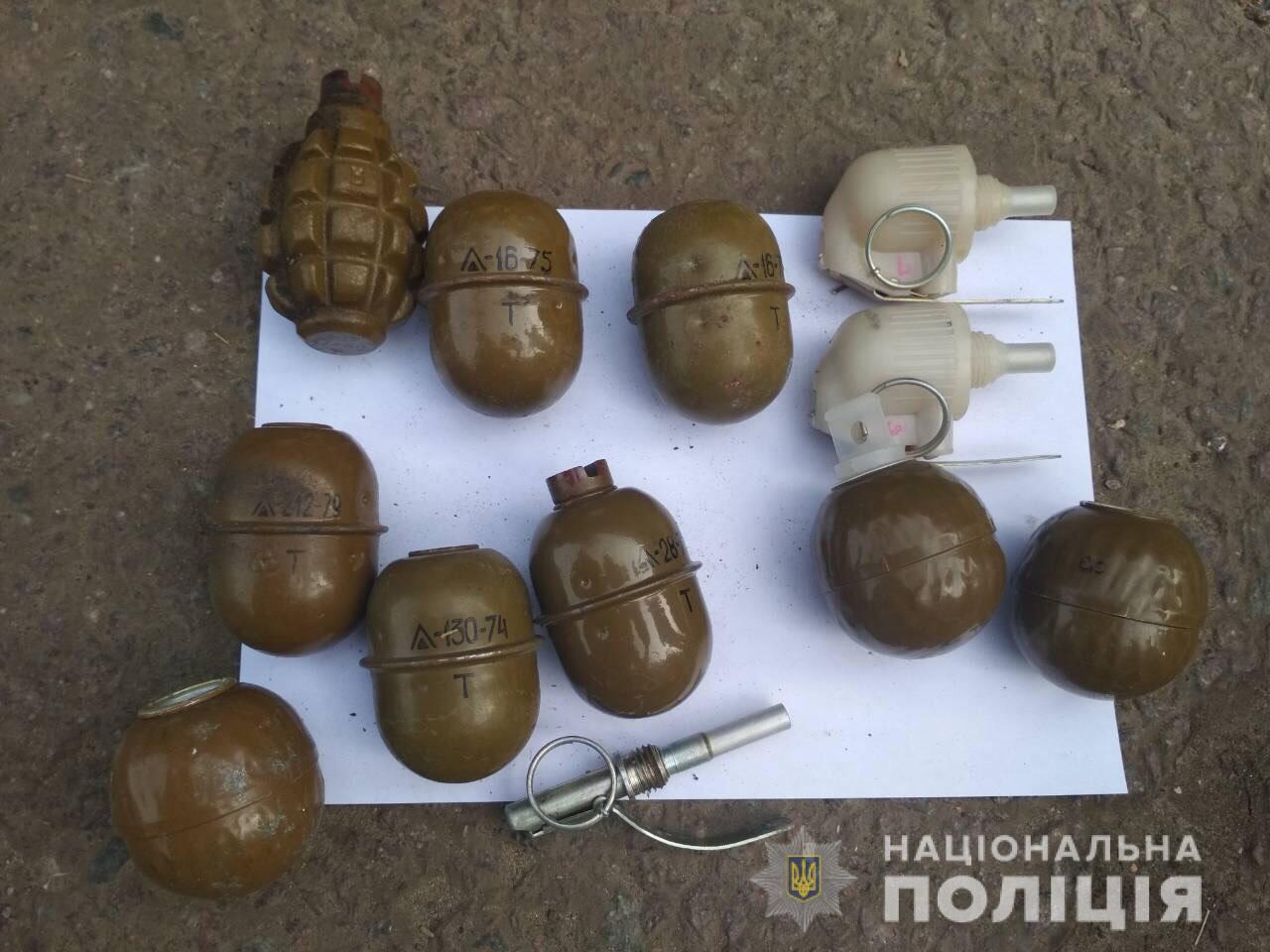 Новости Днепра про 8 гранатометов и арсенал оружия: опасная находка полиции