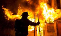 Огонь унес жизни более 20 человек