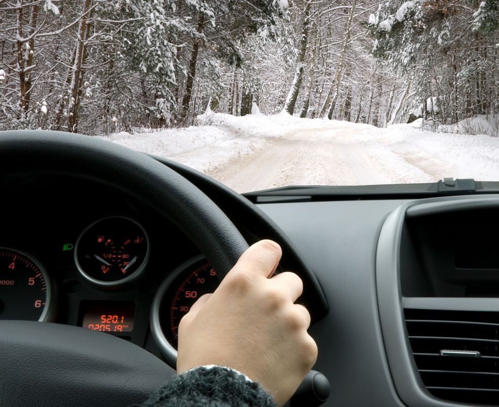 Новости Днепра про Почему лучше учиться водить зимой? Распространённые заблуждения и страхи - Автошкола 