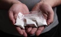 Более тысячи доз: полицейские обнаружили «нарко-империю»