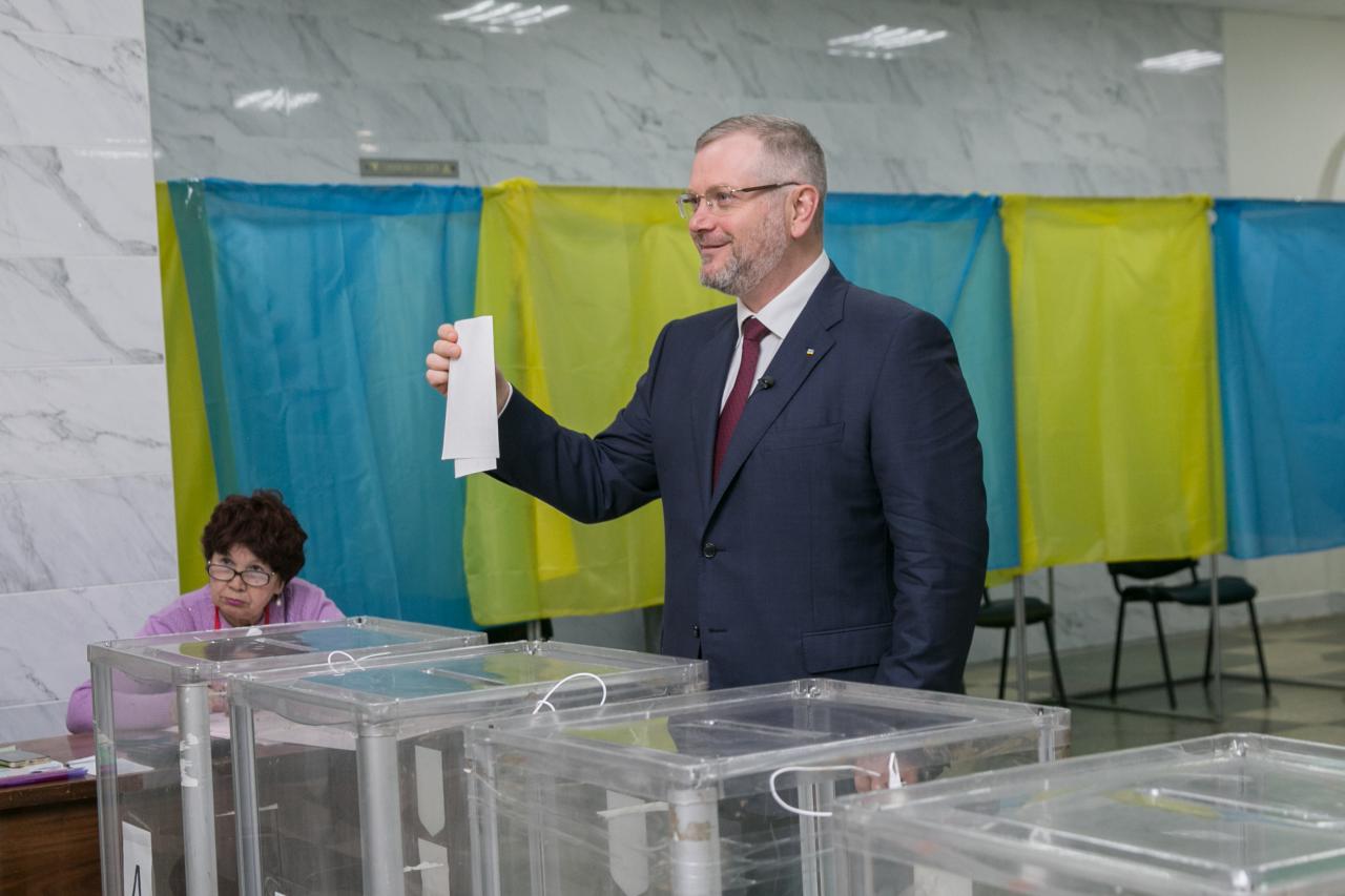 Новости Днепра про Вилкул: «Я проголосовал за мир и развитие»