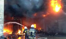 Масштабный пожар под Днепром: новые подробности