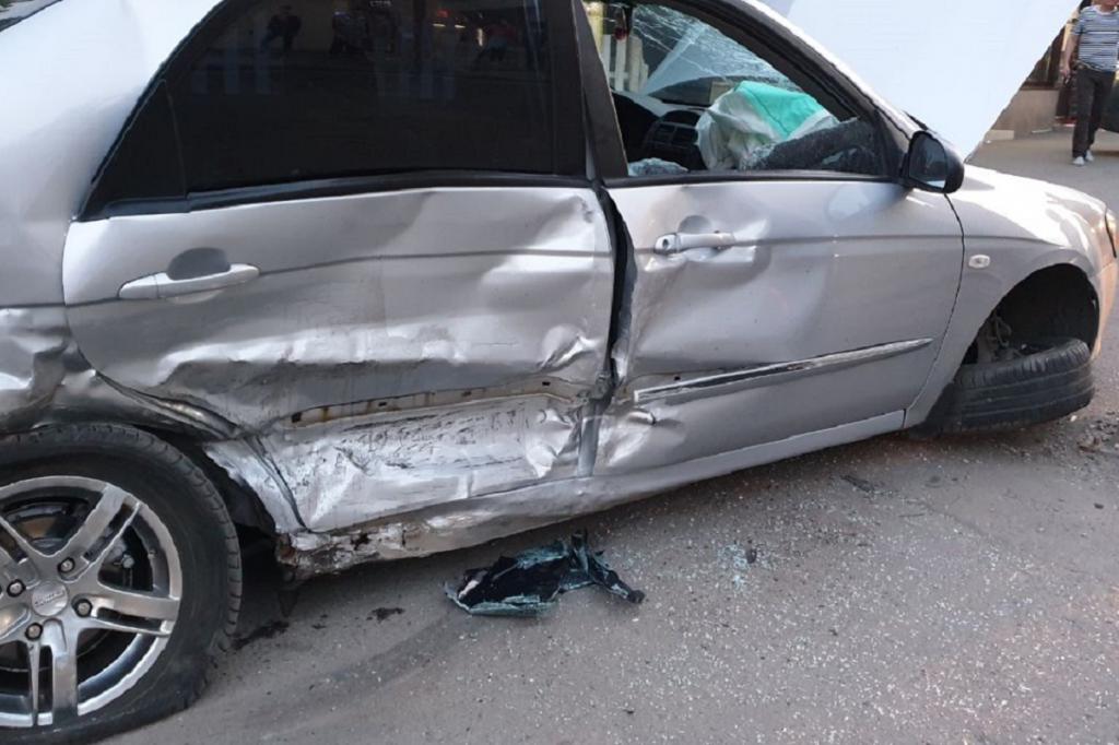 Новости Днепра про Авария в Днепре: из-за столкновения авто пострадал пешеход