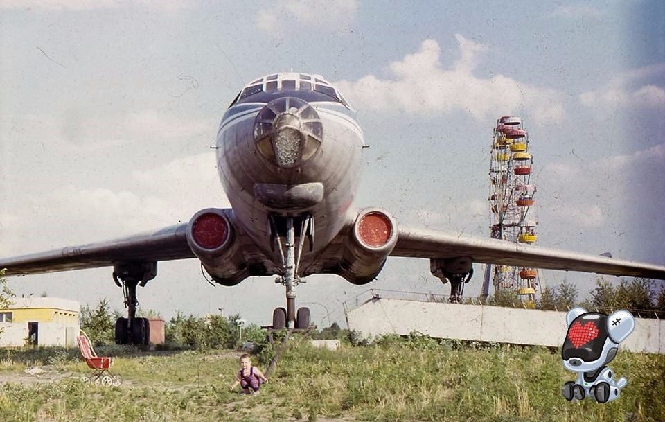 Новости Днепра про ТУ-104 в парке Глобы: самолет нашего детства