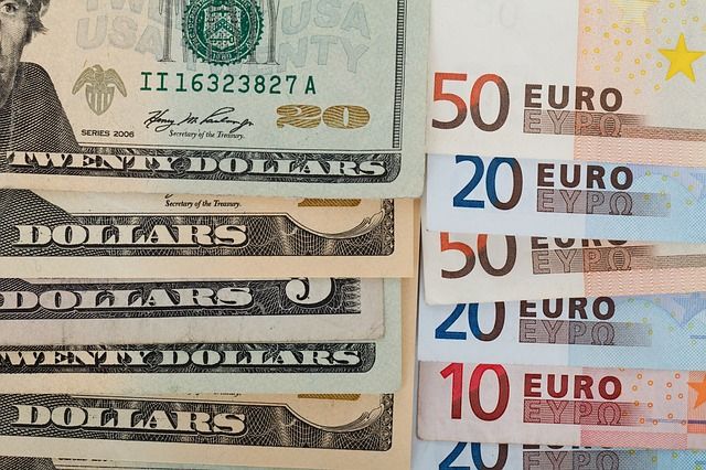  Курс валют на 25 июня: доллар подешевел, а евро заметно подорожал . Новости Днепра