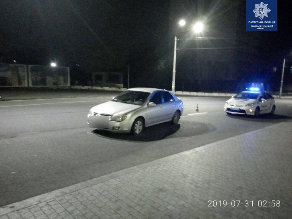 В Днепре подросток сел за руль и пытался сбежать от полицейских. Новости Днепра