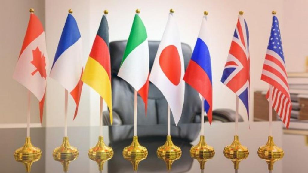 Украина и Европа против: возвращение России в G8 под вопросом. Новости мира