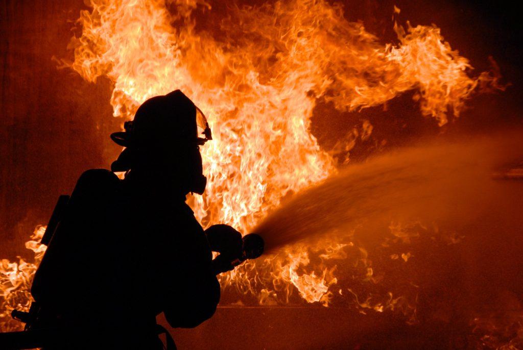 Пожар в центре Днепра: пострадала 6-летняя девочка. Новости Днепра