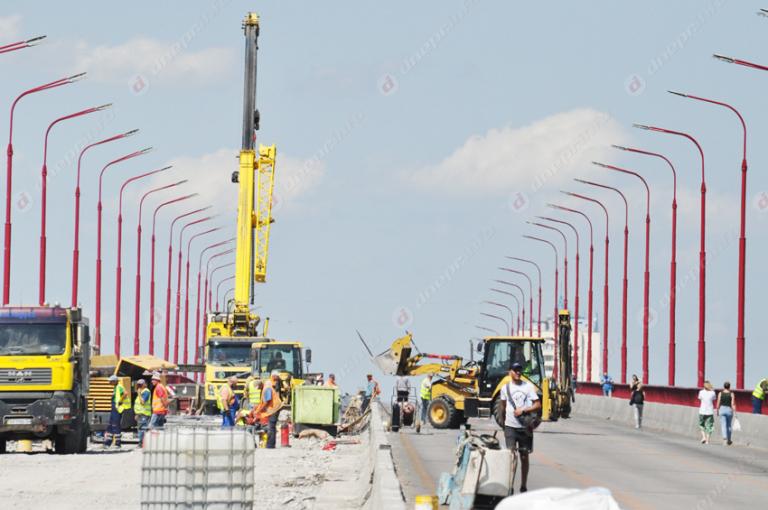 Скандальная переправа: реальные причины ремонта Нового моста. Новости Днепра