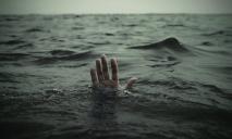 В Днепре утонул человек: спасатели продолжают поиски тела