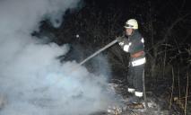 Сильный пожар под Днепром: огонь тушили 3 пожарные части