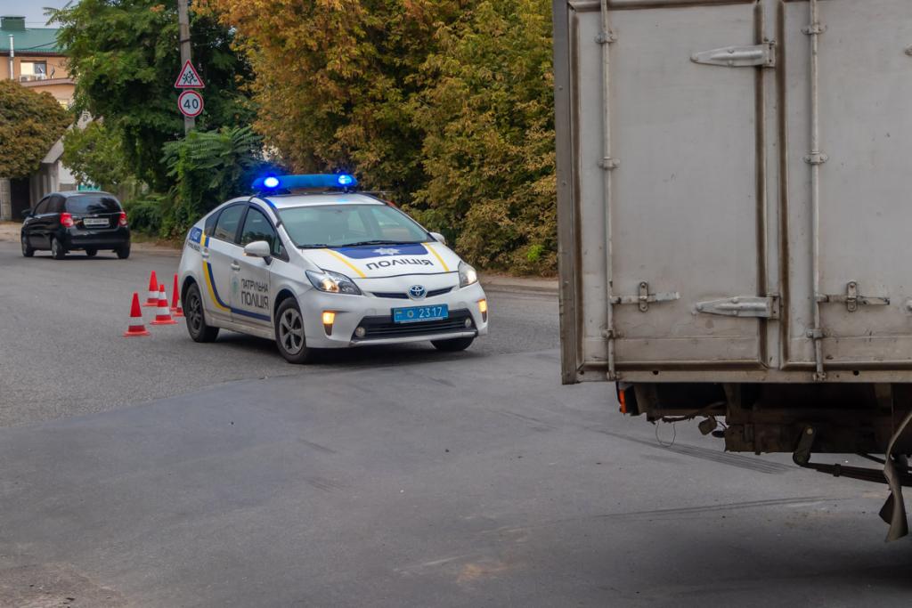 «Не уступил дорогу»: в Днепре автомобили столкнулись на перекрестке. Новости Днепра