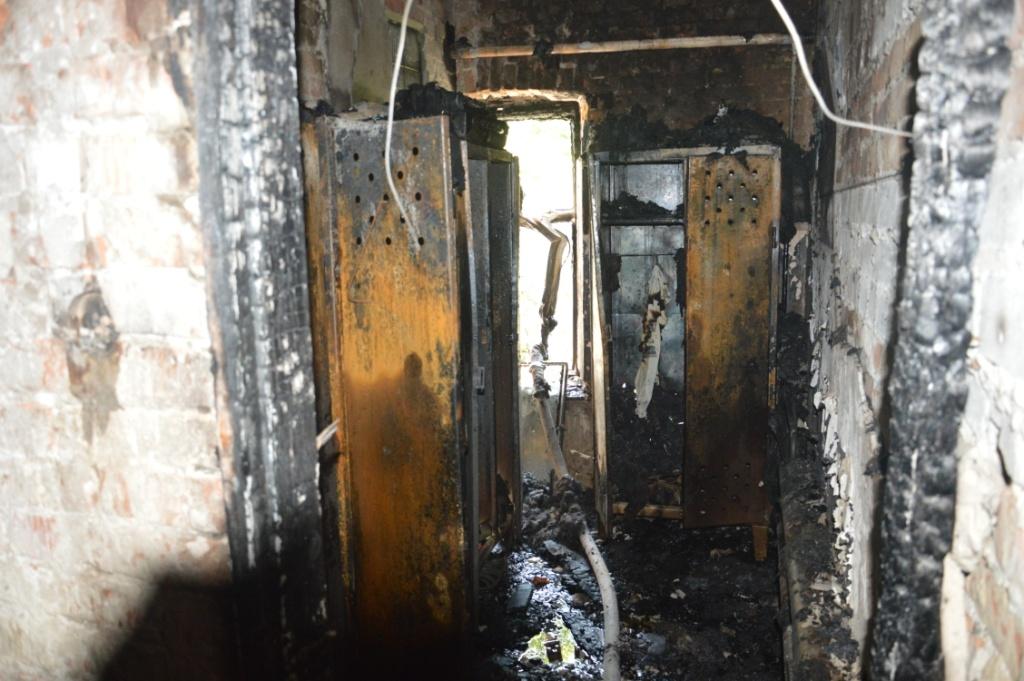 3 пожарных машины тушили почти 2 часа: в Днепре горел «Водоканал». Новости Днепра