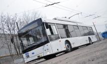 «Невозможно нормально добраться на учебу»: днепряне просят внести изменения в троллейбусные маршруты