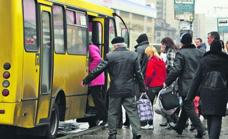 В маршрутках Днепра опасно: пассажиры массово травмируются. Новости Днепра