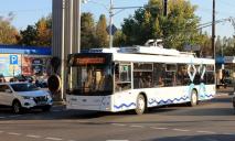 «С комфортом»: новые троллейбусы выехали на улицы Днепра