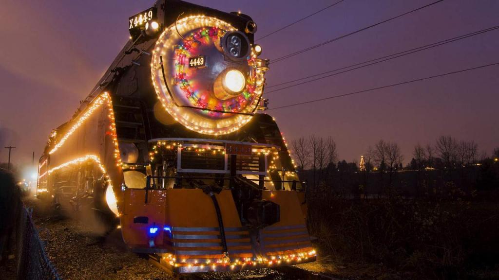Новый год в поезде: сколько украинцев встретят 2020-й под стук колес. Новости Украины
