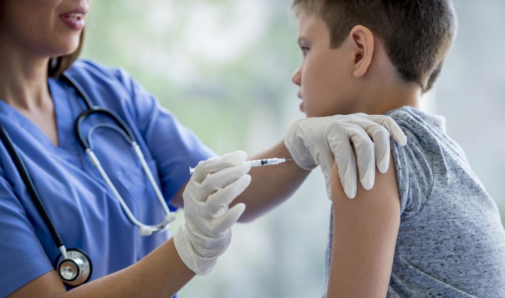 Будут ли пускать в школы детей без прививок: что известно. Новости Украины