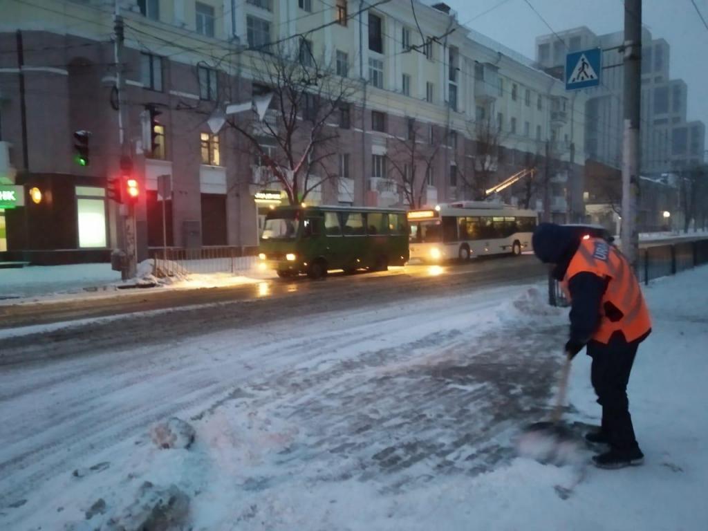 Снегопад в Днепре: как работает городской транспорт. Новости Днепра