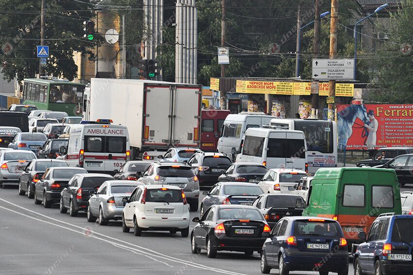 Серьезные пробки в Днепре: ситуация на дорогах. Новости Днепра