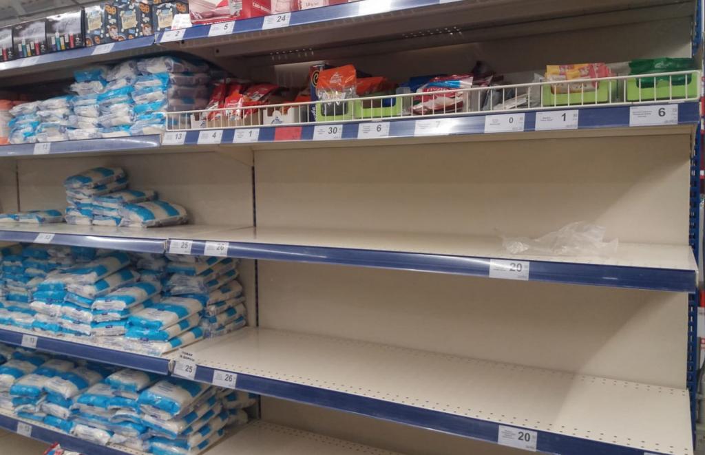 Карантин в Днепре: супермаркеты вводят ограничения. Новости Днепра